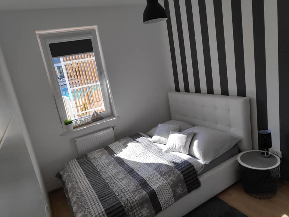 Apartament 4 Seasons- Basen Wewnetrzny,Jacuzzi,Sauna,Silownia I Kulkoland W Cenie!!! Kolobrzeg Exterior photo